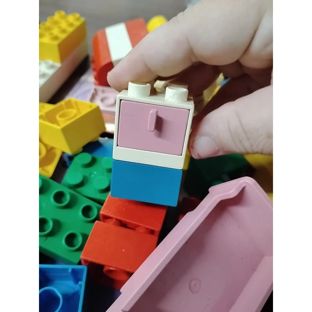 Duplo different sets